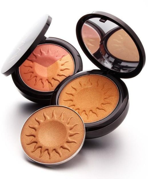 Image de Sheer Finish Bronzing Powder